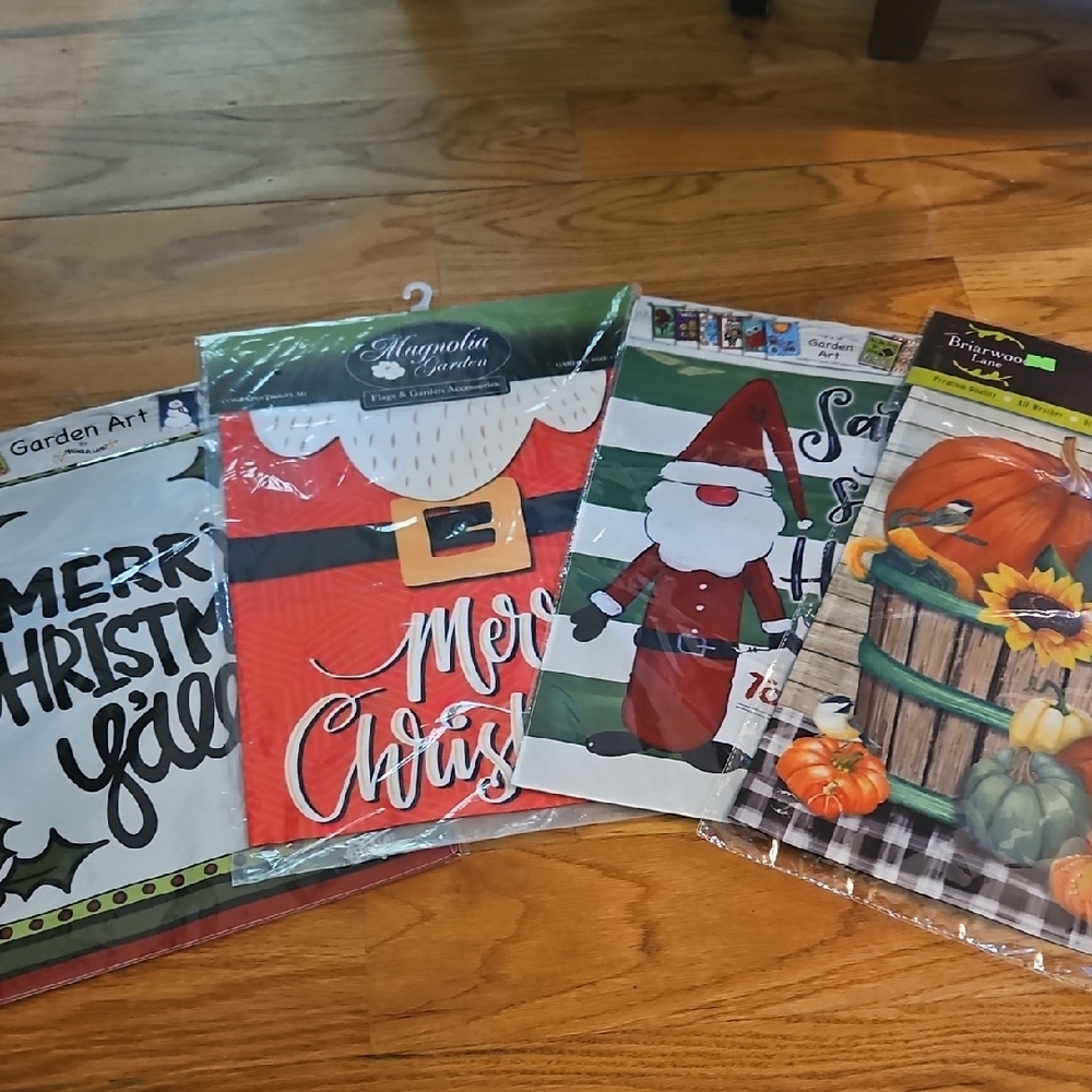 Magnolia Festive Holiday Garden Flag Set - Red, Green, Black